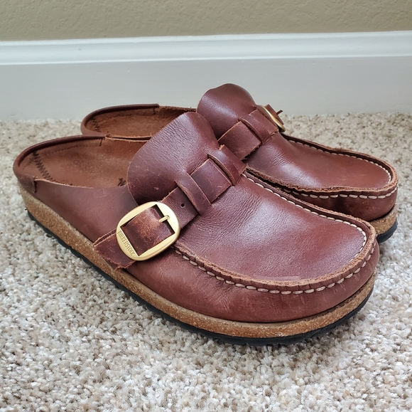 https://poshmark.com/listing/Birkenstock-Buckley--Vintage-Wood-Roast--38-643841df1741be15cd6ff2f3